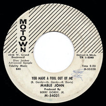 Load image into Gallery viewer, Mable John : Who Wouldn't Love A Man Like That / You Made A Fool Out Of Me (7", Single, M/Print, Promo)