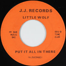 Load image into Gallery viewer, Little Howlin' Wolf (2) : The Wolf Won't Howl No More (7", Single)