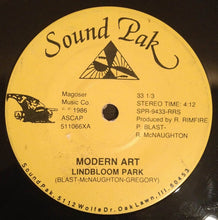 Load image into Gallery viewer, Modern Art (7) : Lindbloom Park / Julia (7")