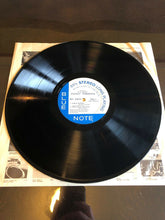 Load image into Gallery viewer, Stanley Turrentine : Up At "Minton's" Volume 2 (LP, RE)