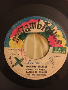 Carlos "El Grande" Ferrer, Los Excelentes : Noches Felices / Having My Baby (7", Single)